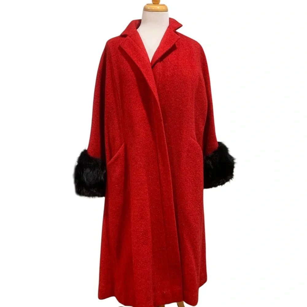 Vntg 50’s Volup Lilli Ann Red wool Coat with Black Fur Trim size XL - Picture 1 of 11